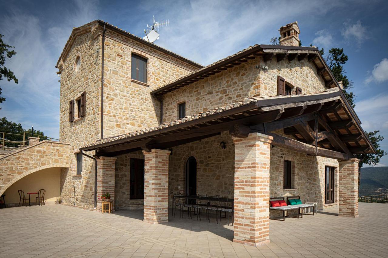 Casale Ermelinda Villa Castelraimondo Dış mekan fotoğraf