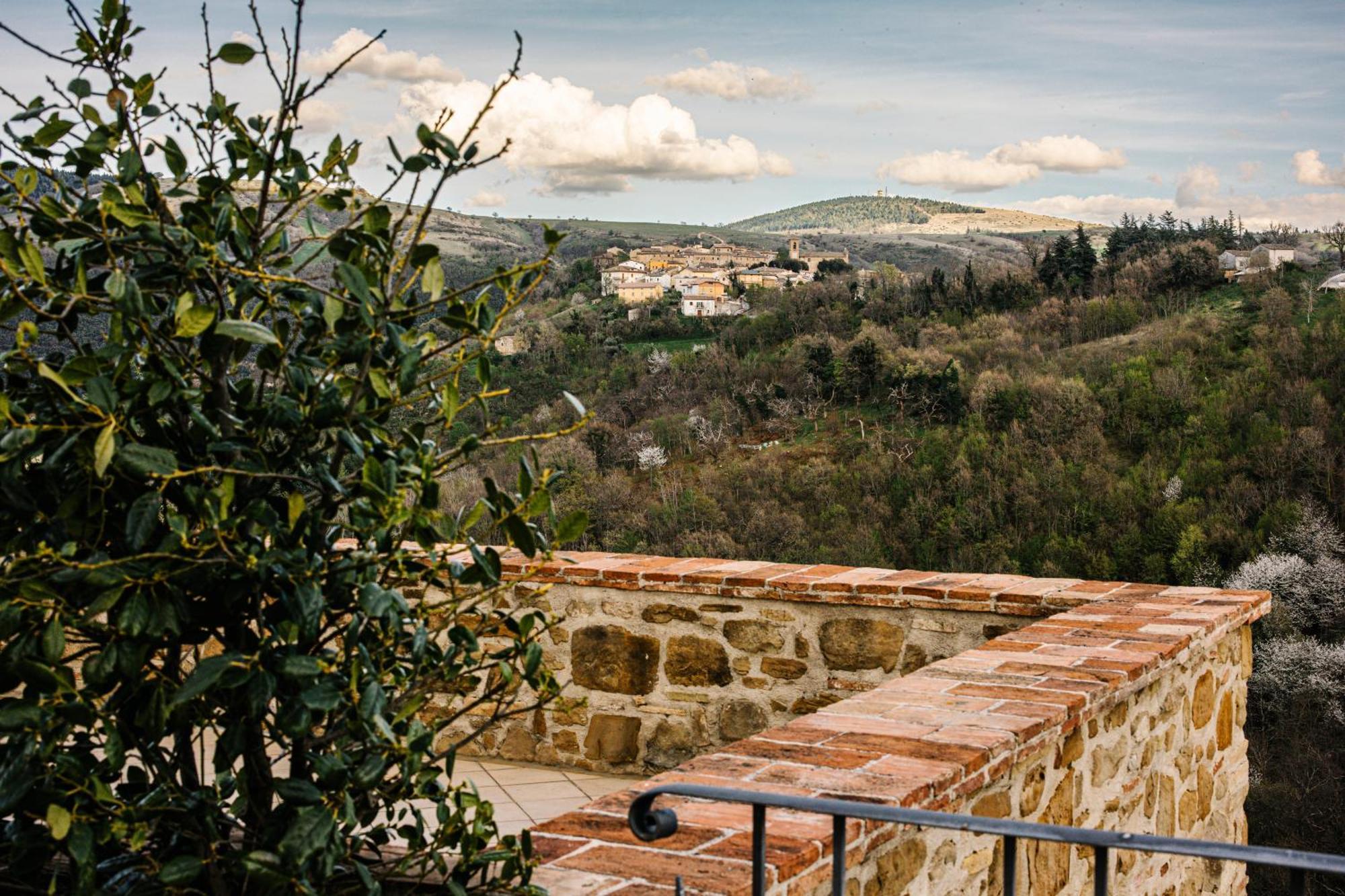 Casale Ermelinda Villa Castelraimondo Dış mekan fotoğraf